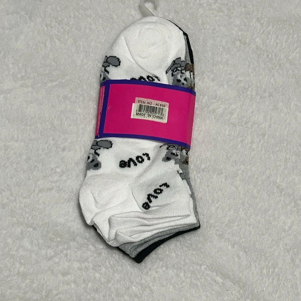 3 pairs of cute socks | Size: 9-11 - Image 2