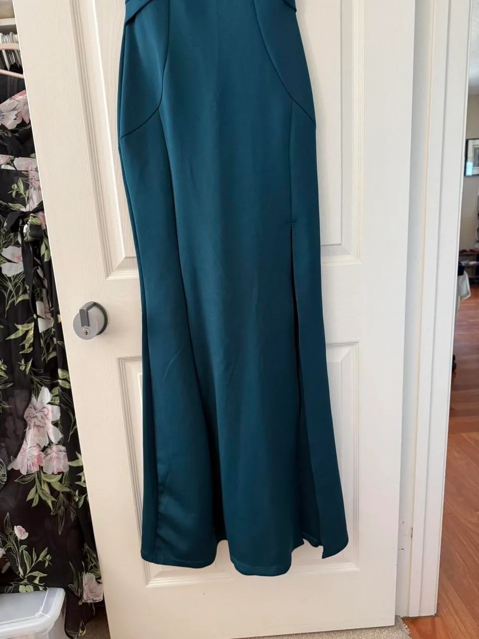 Emerald Sundae Emerald Green Long Evening Maxi Dress - Image 3