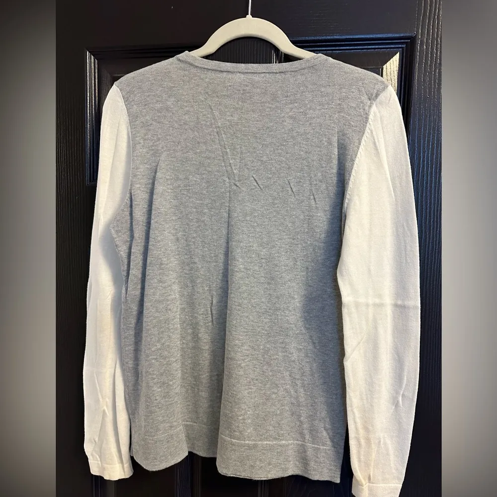 Vince Camaro Medium Sweater - Image 2