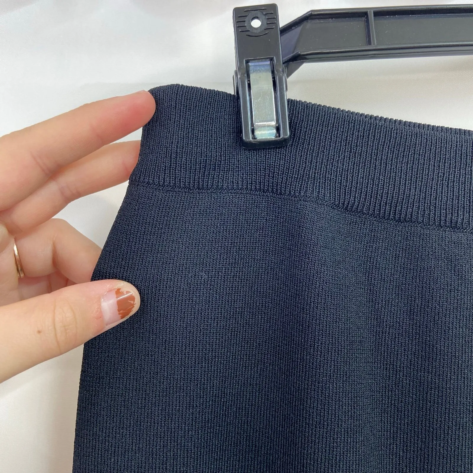 Vintage Studio G women's black‎ thick knit stretch ankle pull on split hem skirt Size M - Image 2