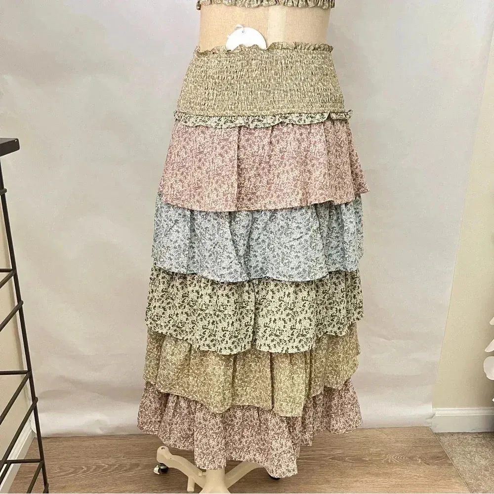 Storia Color Block Tiered Maxi Skirt Floral Smocked Waist Olive Multi Lined - Image 4