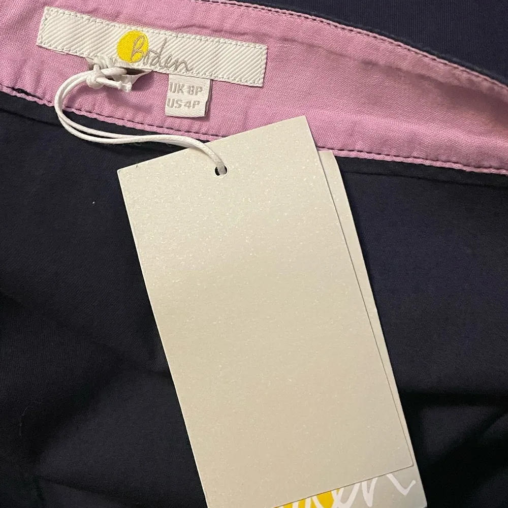 NWT Boden Navy Blue Daisy Chino Skirt Size 4P - Image 4