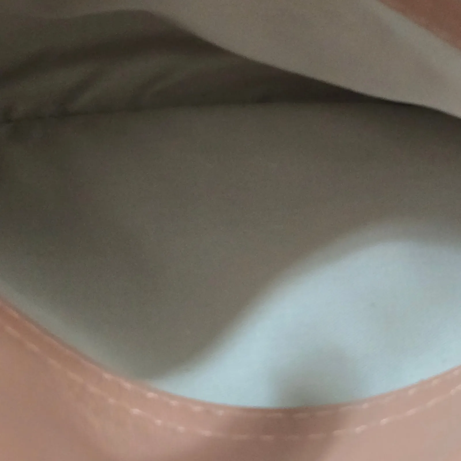 American Eagle Outfitters Italian Leather Crossbody Bag Blush Pink Tassel  Boho - Image 5