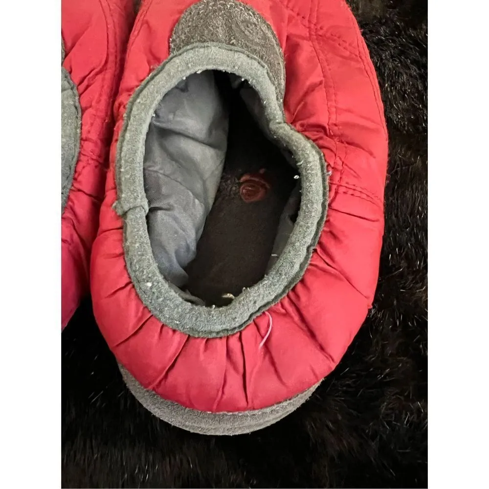 Acorn Women’s Maroon Burgundy Puffer Slip On Slipper Shoes Size 6.5 - Image 5