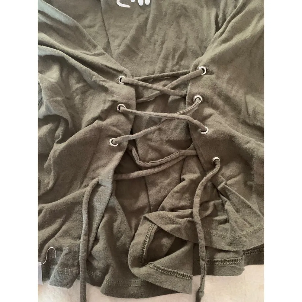 Universal studios Jurassic park woman’s small crop lace front green short sleev - Image 5