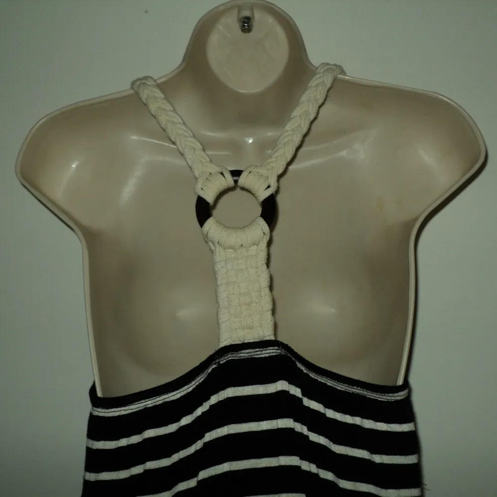 NEW Pink Republic Build-In Bra Fashion Dress Sz M - Image 4