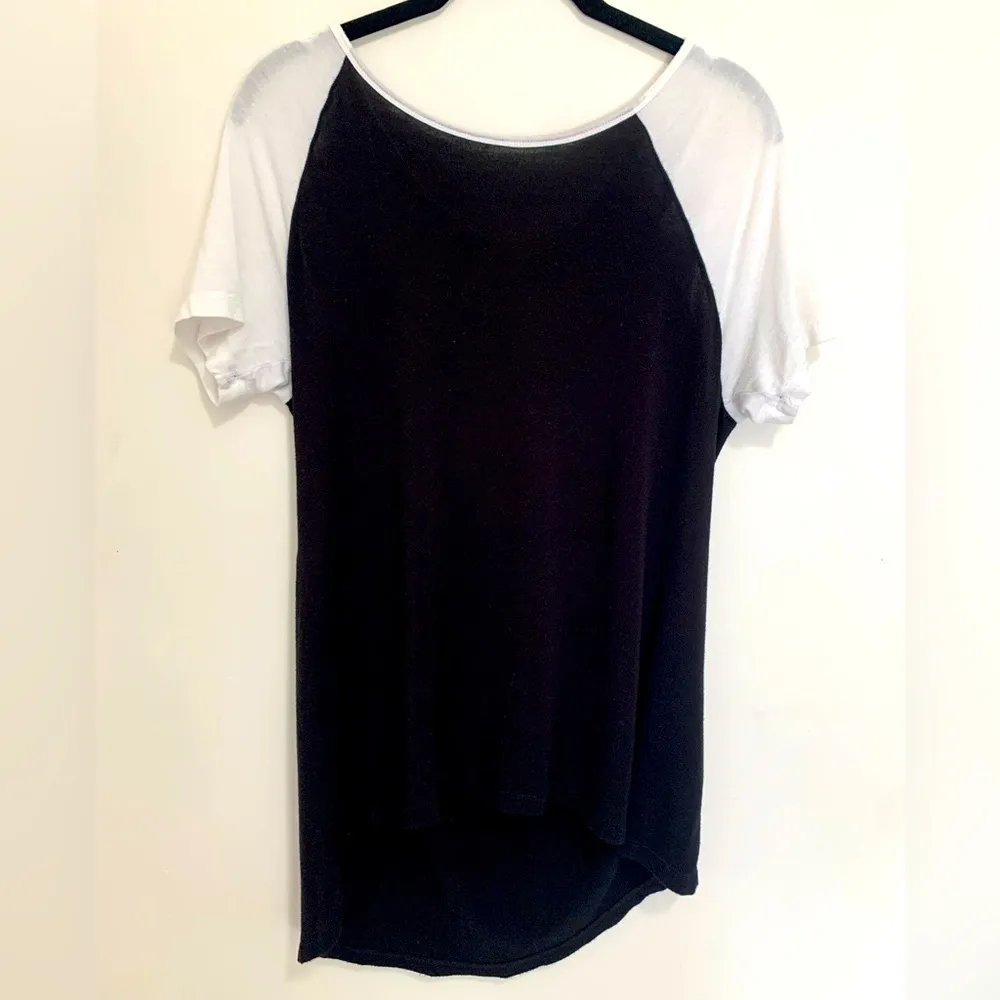 Black & White Oversized T - Image 2