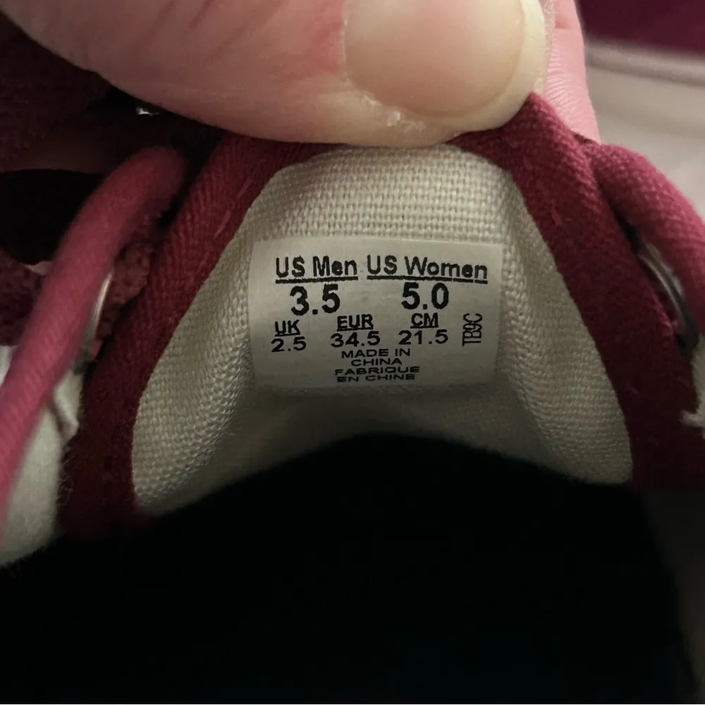 NEW VANS AUTHENTIC PORT ROYALE/BLACK CANVAS BURGUNDY COLOR SNEAKER UNISEX - Image 7