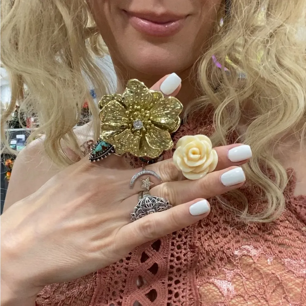 Ivory Acrylic Rose Boho Adjustable Statement Ring - Image 2