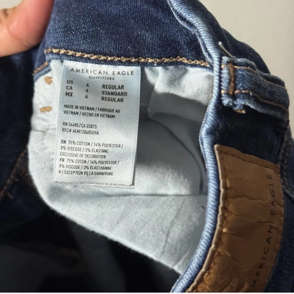American Eagle Next Level Stretch Jegging Size 4 Regular Dark Wash Skinny Fit - Image 4