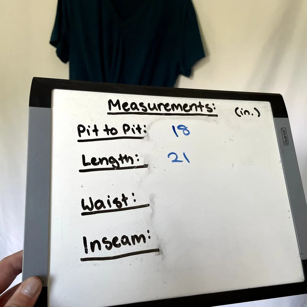 Evereve teal blue green women's size small t-shirt knot detail v-neck summer - Image 6