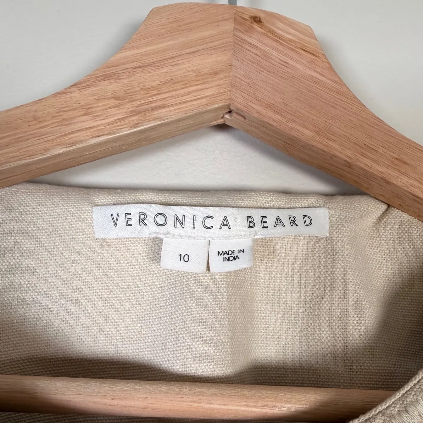 Veronica Beard Embellished Geometric Jacket Beaded Metallic Tribal Print Size 10 - Image 3