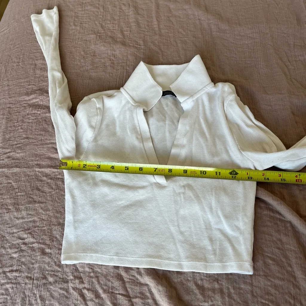 Zara White Long Sleeve Polo Crop Top size small - Image 4