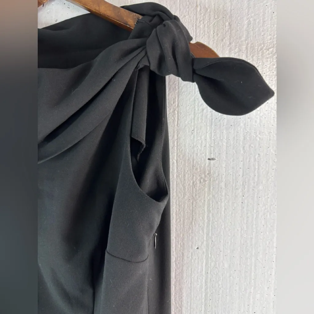 Ellen Tracy 8 Sleeveless Classic Black Dress w Asymmetrical Neckline - Funeral - Image 3