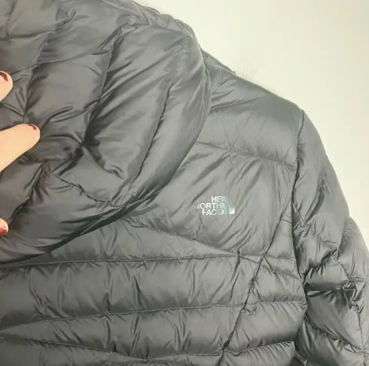 The North Face Down puffer coat with hood longer length size small black - Image 6