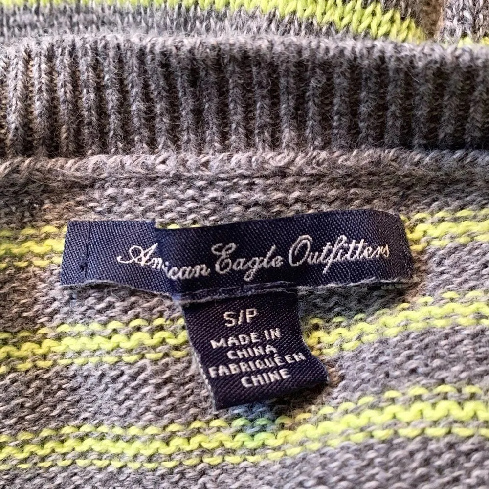 𝅺Women’s American Eagle Y2K gray/neon green striped knit sweater size small - Image 6