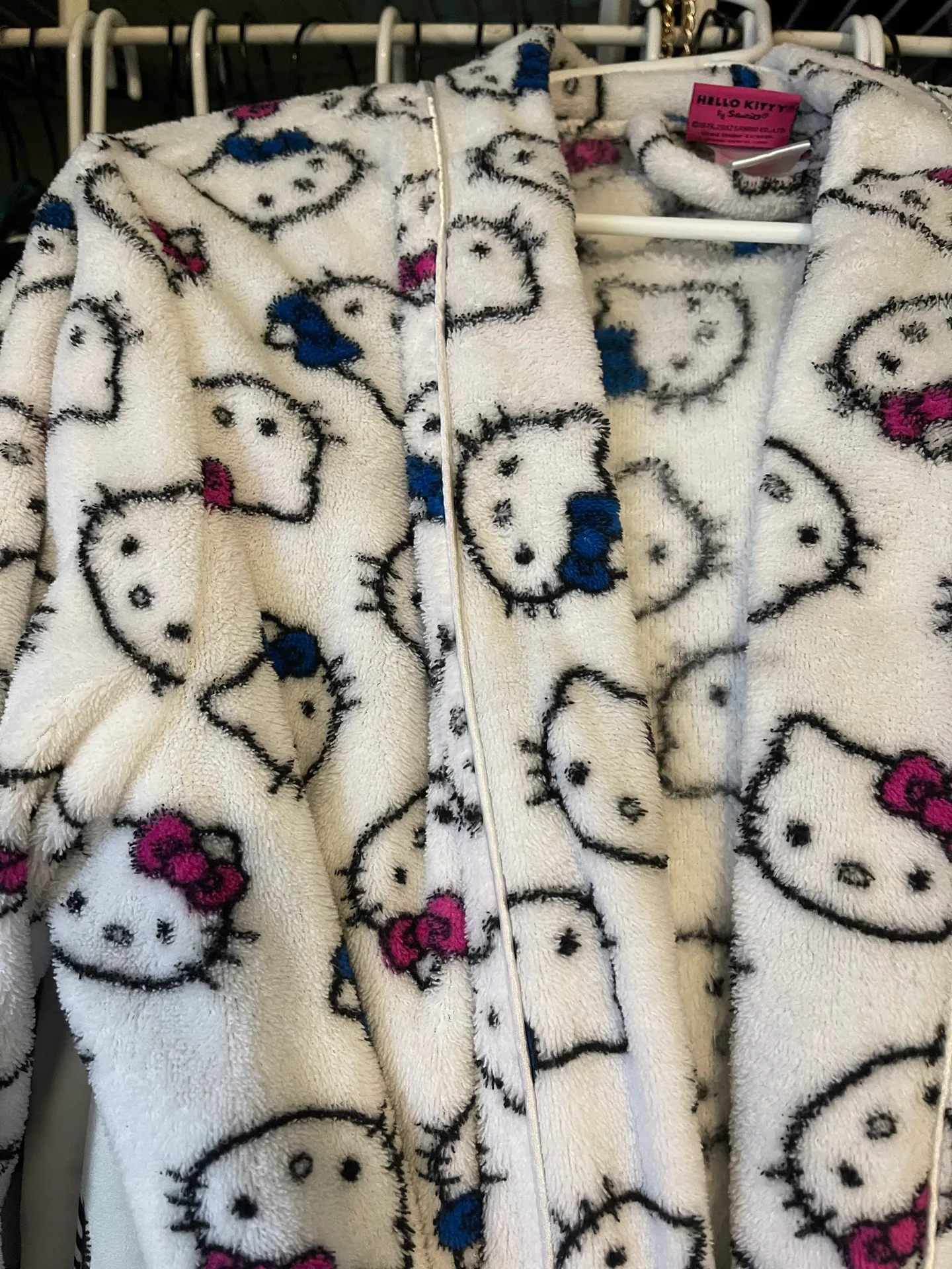 Hello Kitty Robe - Image 5