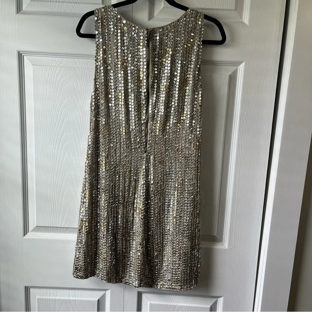 ALICE + OLIVIA Gold / Silver Sequin Dress size 4 - Image 5