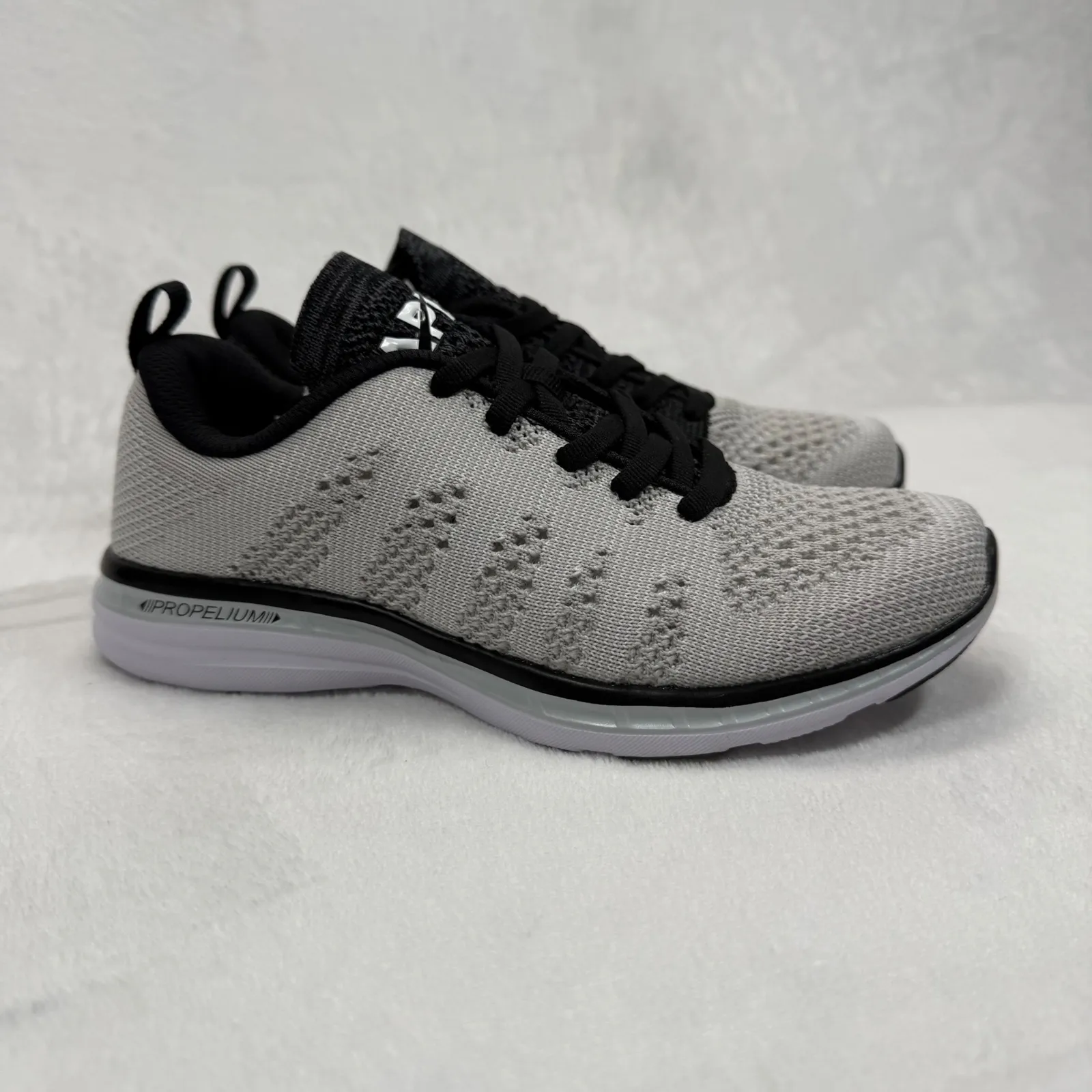 APL Techloom Pro Running Athletic Shoes White Black‎ Cosmic Grey Size 5 - Image 5