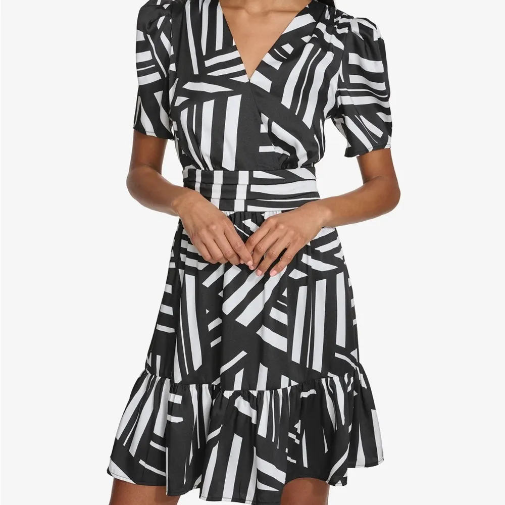 Karl Lagerfeld dress - Image 2