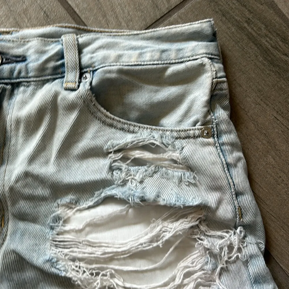 American Eagle mom short - Image 2