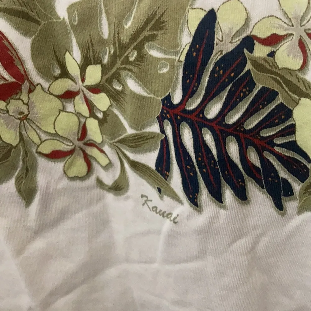 FINAL MARKDOWN Crazy shirt ladies tee large White - Image 4