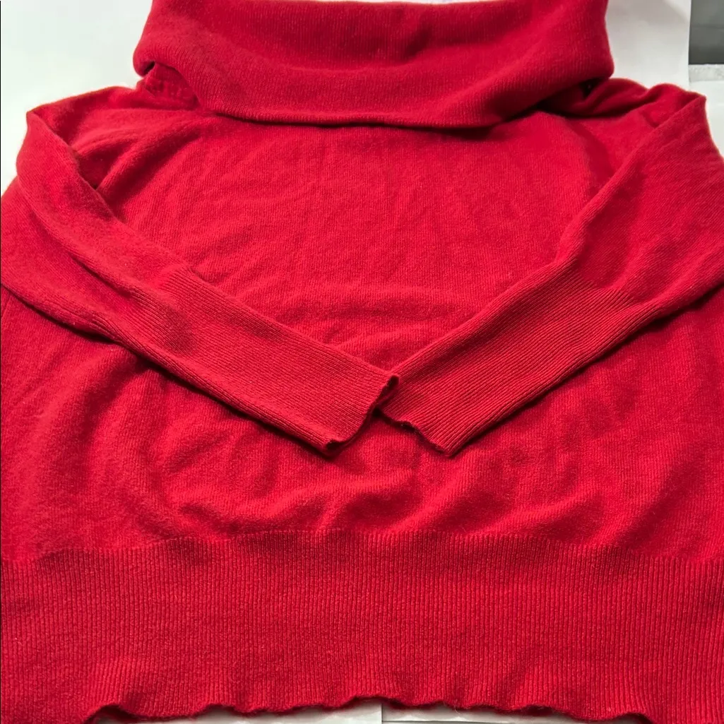 Lord & Taylor Rich Red Turtleneck Sweater Size L - Image 13