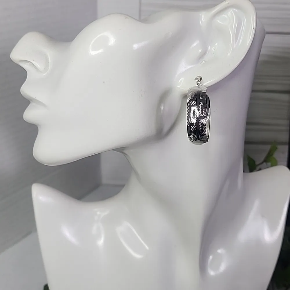 White Gold Wide Oval Hoop Earrings Greca / Greek Key Design Silver - Image 7