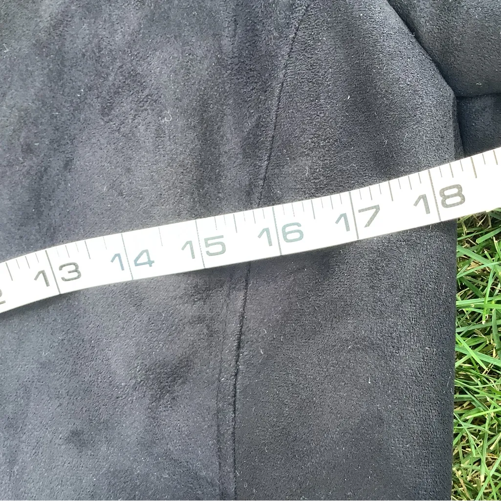 Nice stylish GUESS coat 🖤🖤🖤 - Image 11