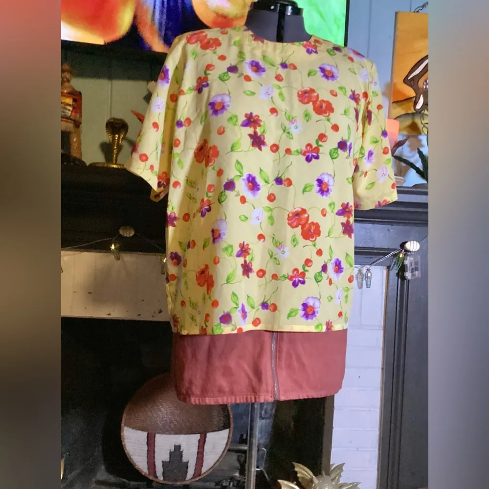 Vintage 90’s Yellow Floral & Cherry Top XL/Size 18 - Image 3