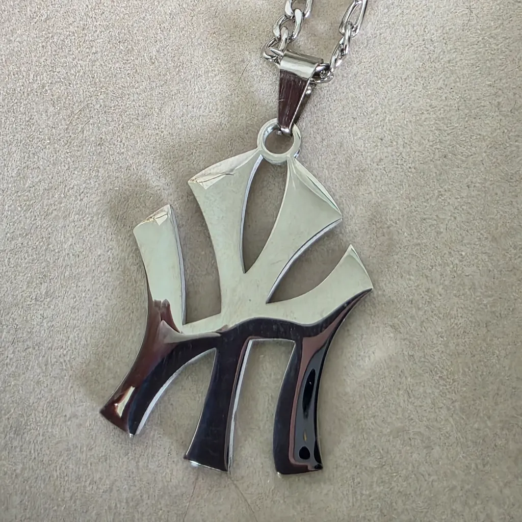 Silver Stainless Steel Figaro Chain Necklace and New York Yankees Blue Pendant - Image 4