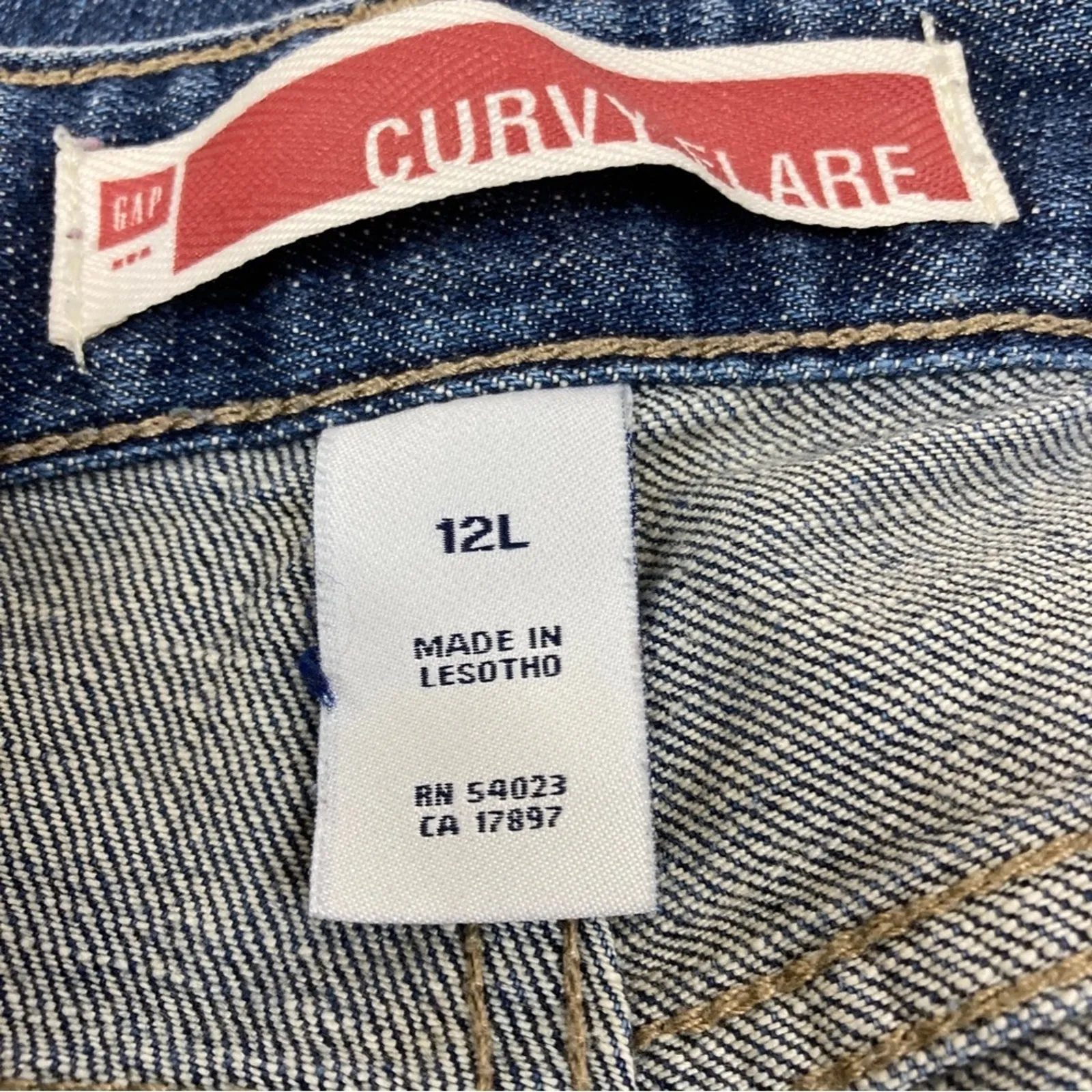 GAP Factory | Curvy Flare Faded Medium Wash Jeans Womens 12 LONG Blue - Image 3