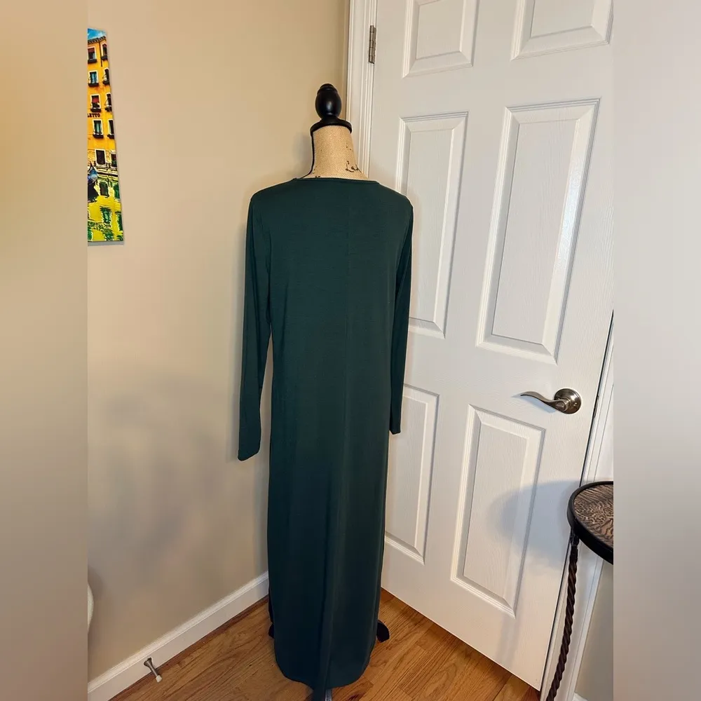 FULL SLEEVE EMERALD GREEN SLIP DRESS SIZE M (necklace sold separately) Size M - Image 8