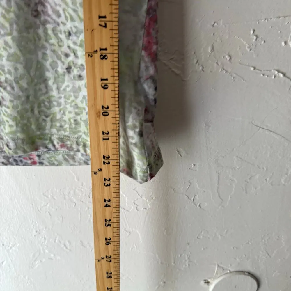 Laura Petites Y2k Small Floral Water Colored Rhinestone Short Slv Semi Sheer Top Green - Image 9