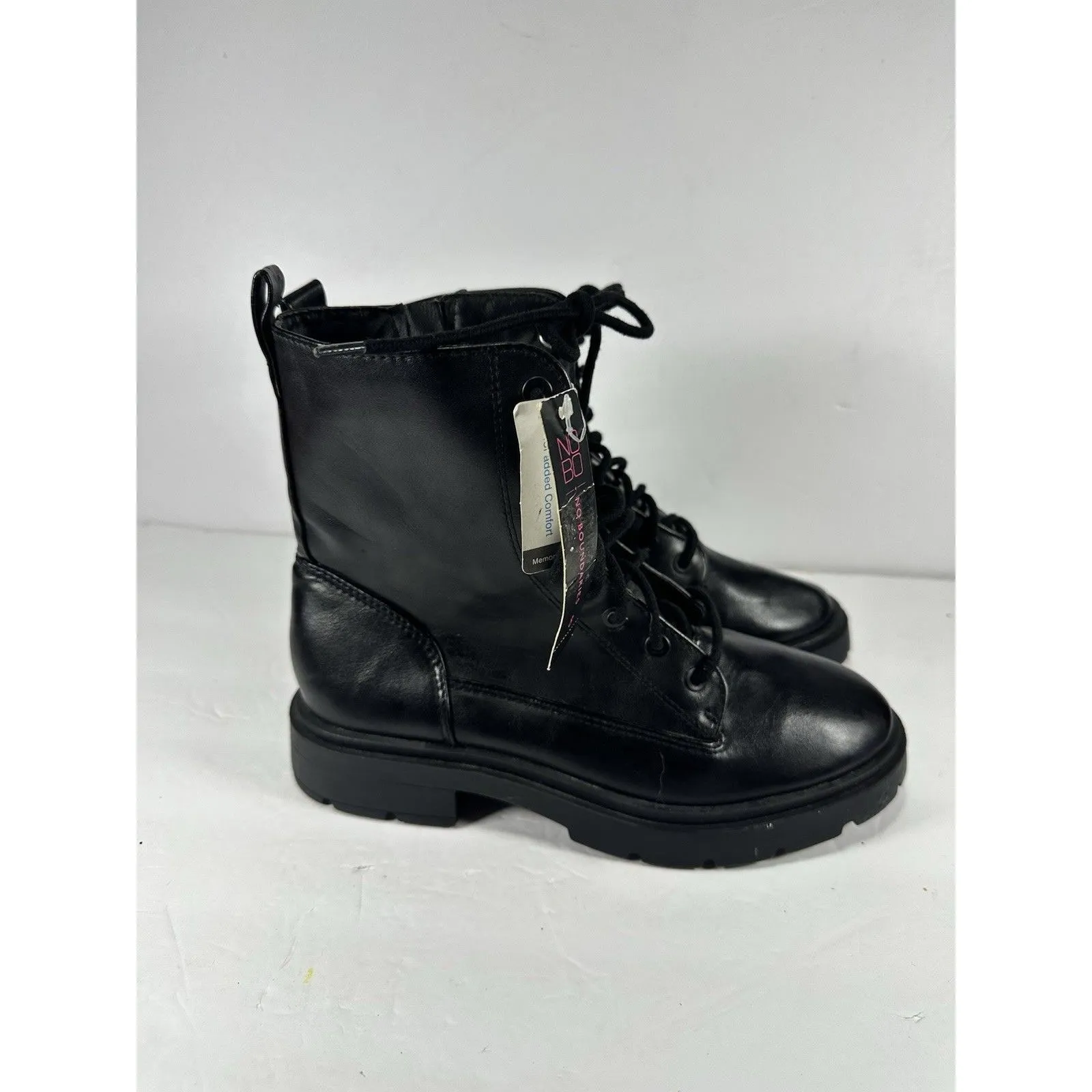 No Boundaries Women’s Combat Boots Black Size 8 Memory Foam Laced Zipper New - Image 2