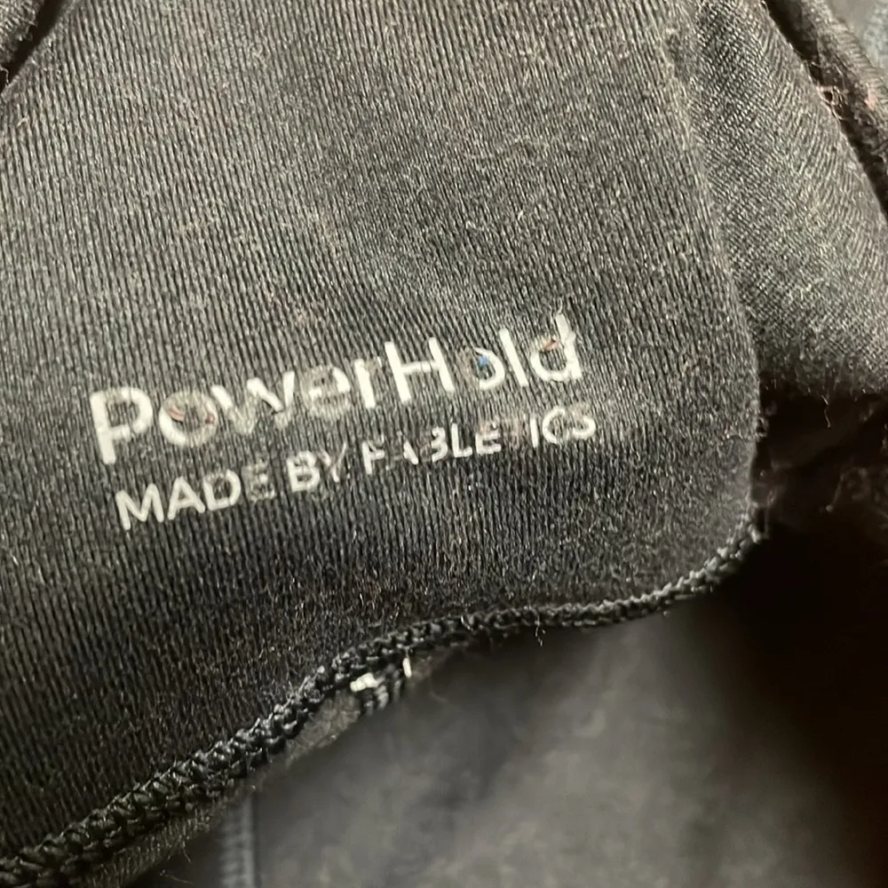 Powerhold high waist biker shorts size med - Image 4