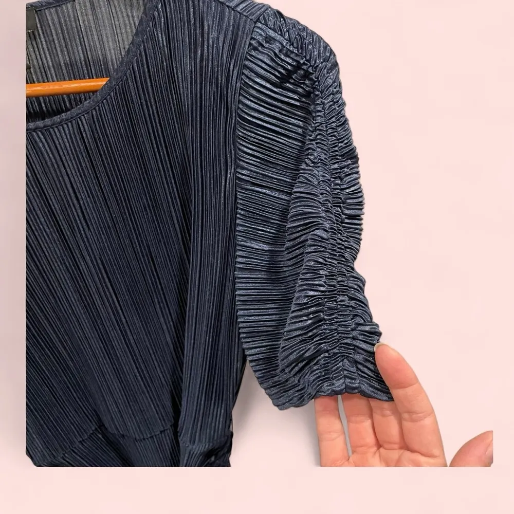 DKNY dark navy puff sleeve lightweight crinkle pleat ribbed swing dress midi - Image 5