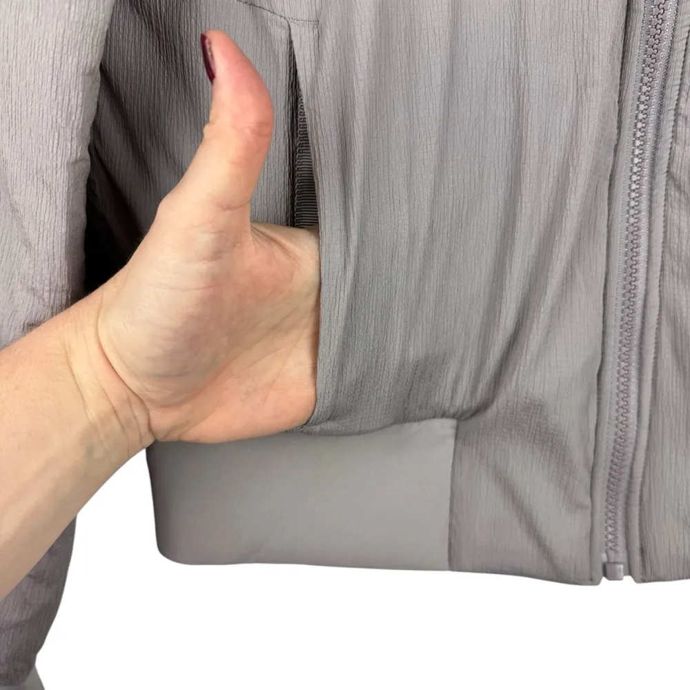 LULULEMON Non-Stop Bomber Reversible in Dark Chrome Mauve Purple Puffer Jacket 6 - Image 3