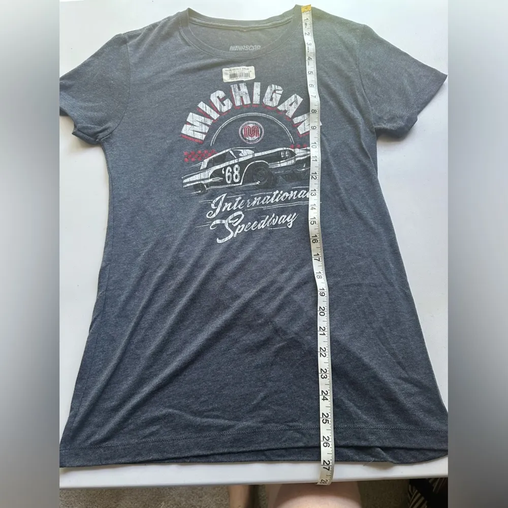 NASCAR Michigan International Speedway Women’s Blue Graphic Tee Size L NWT Size L - Image 5