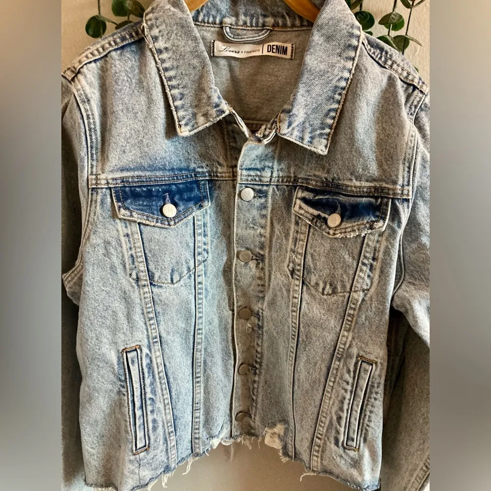 Lovers + Friends Brandon Distressed Raw Hem Jean Jacket in Santa Cruz - Image 5