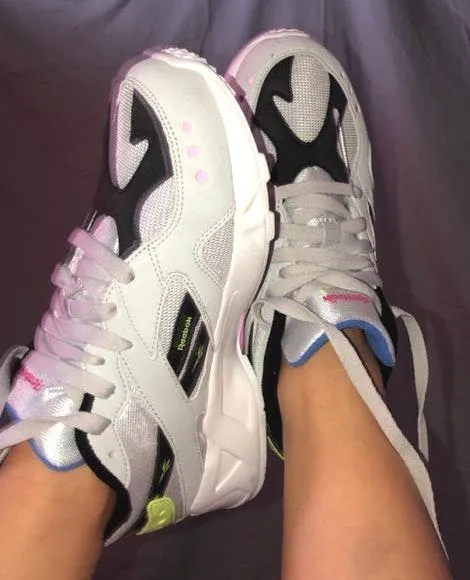 Reebok Grey  Sneakers - Image 2