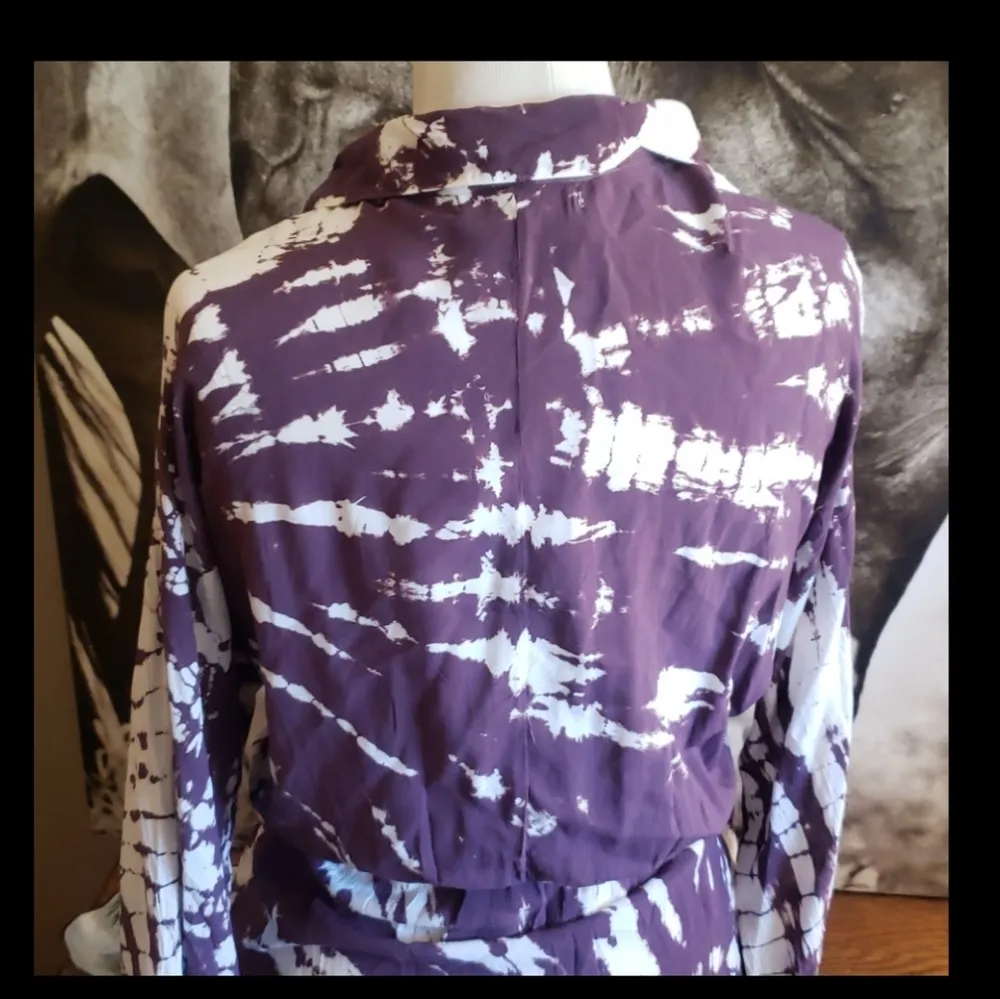 Young, Fabulous & Broke Raine tie - dye collared wrap dress nwt 🎀 - Image 14