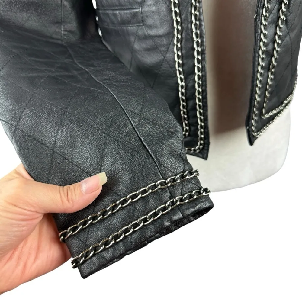 Boston Proper Genuine Leather Cropped Biker Jacket Metallic Chain Trim Size 4 - Image 2