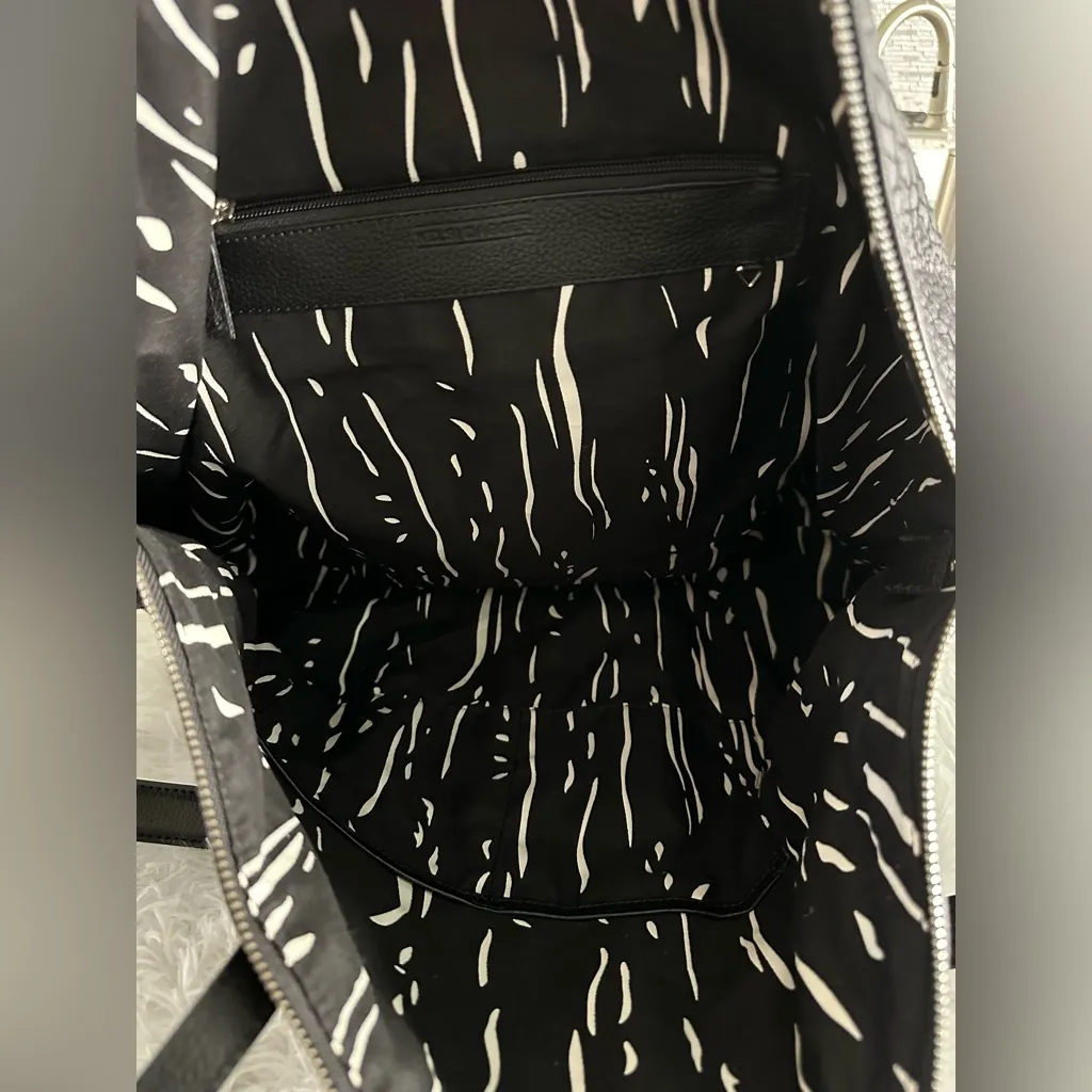 Kelsi Dagger Black XL Tote‎ Bag Handbag - Image 4