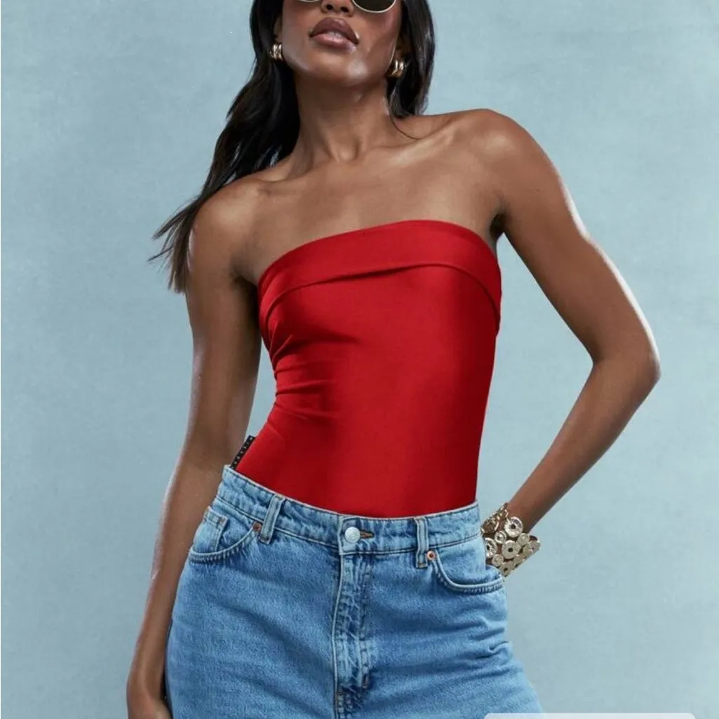 Missguided Bold Red Bandeau One Piece Size M - Image 2