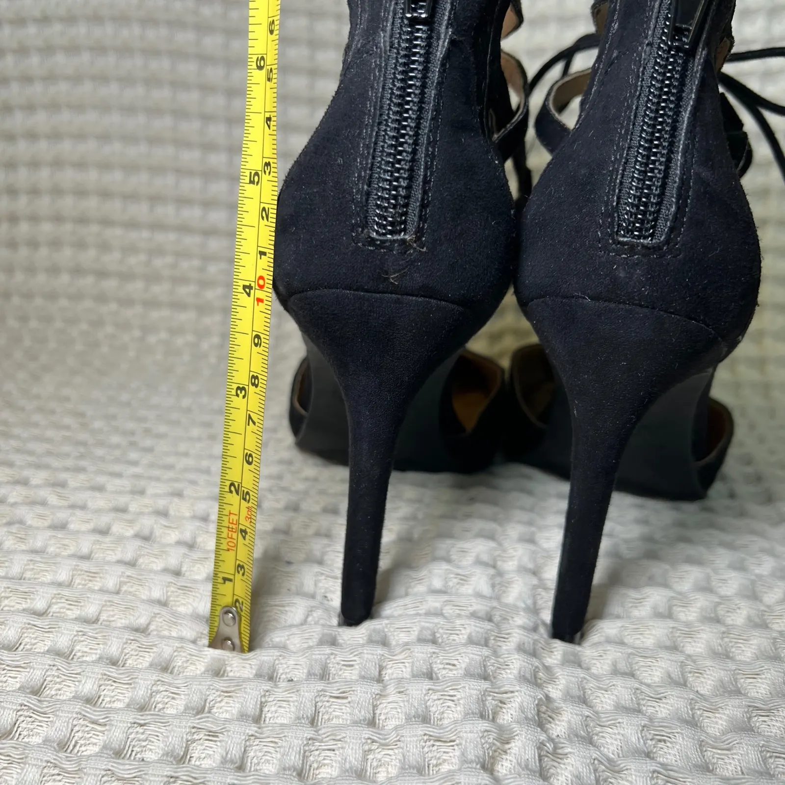 MIA Black Suede Laser Cut Lace Up Stiletto Heels Women's Size 6 - Image 4