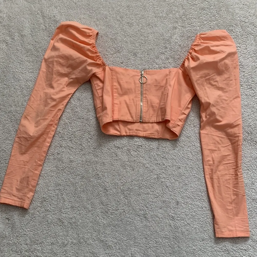 Oh Polly | Puff Sleeve Top - Image 4