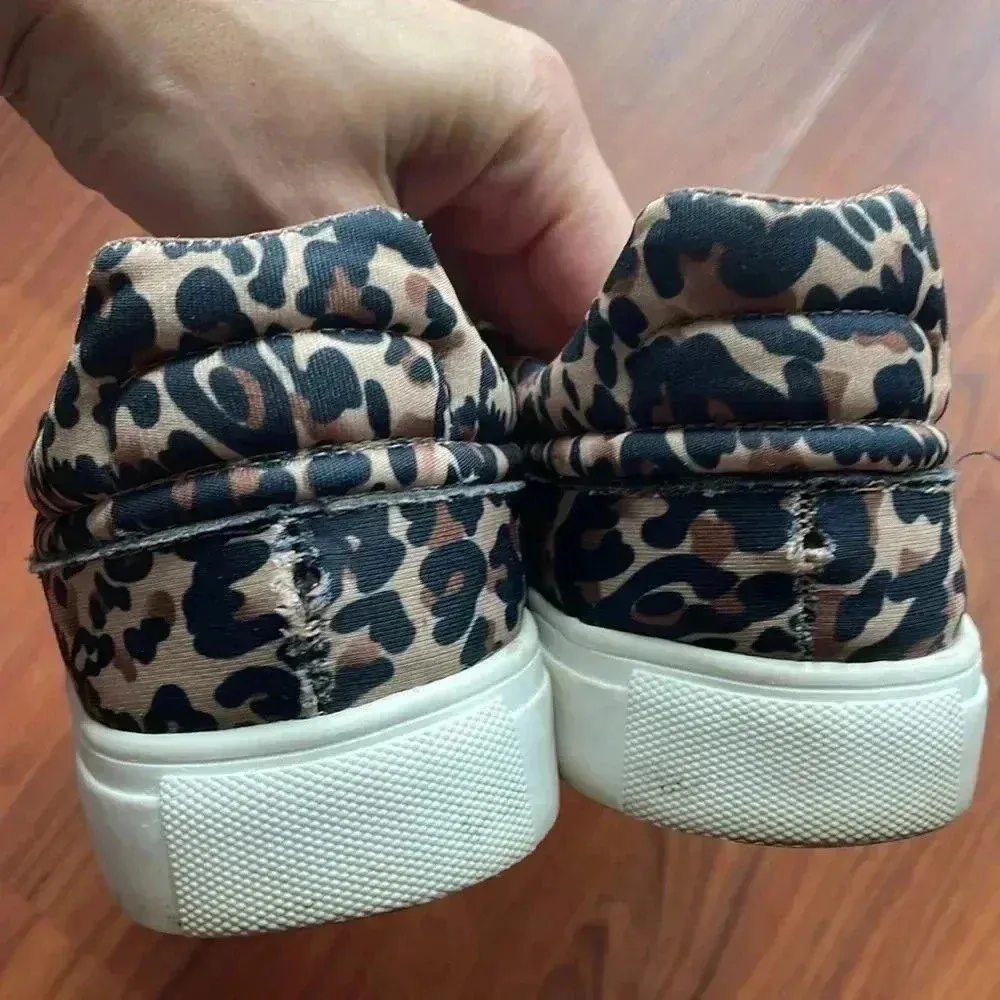 Steve Madden Symba Leopard Slip on Size  9 - Image 3