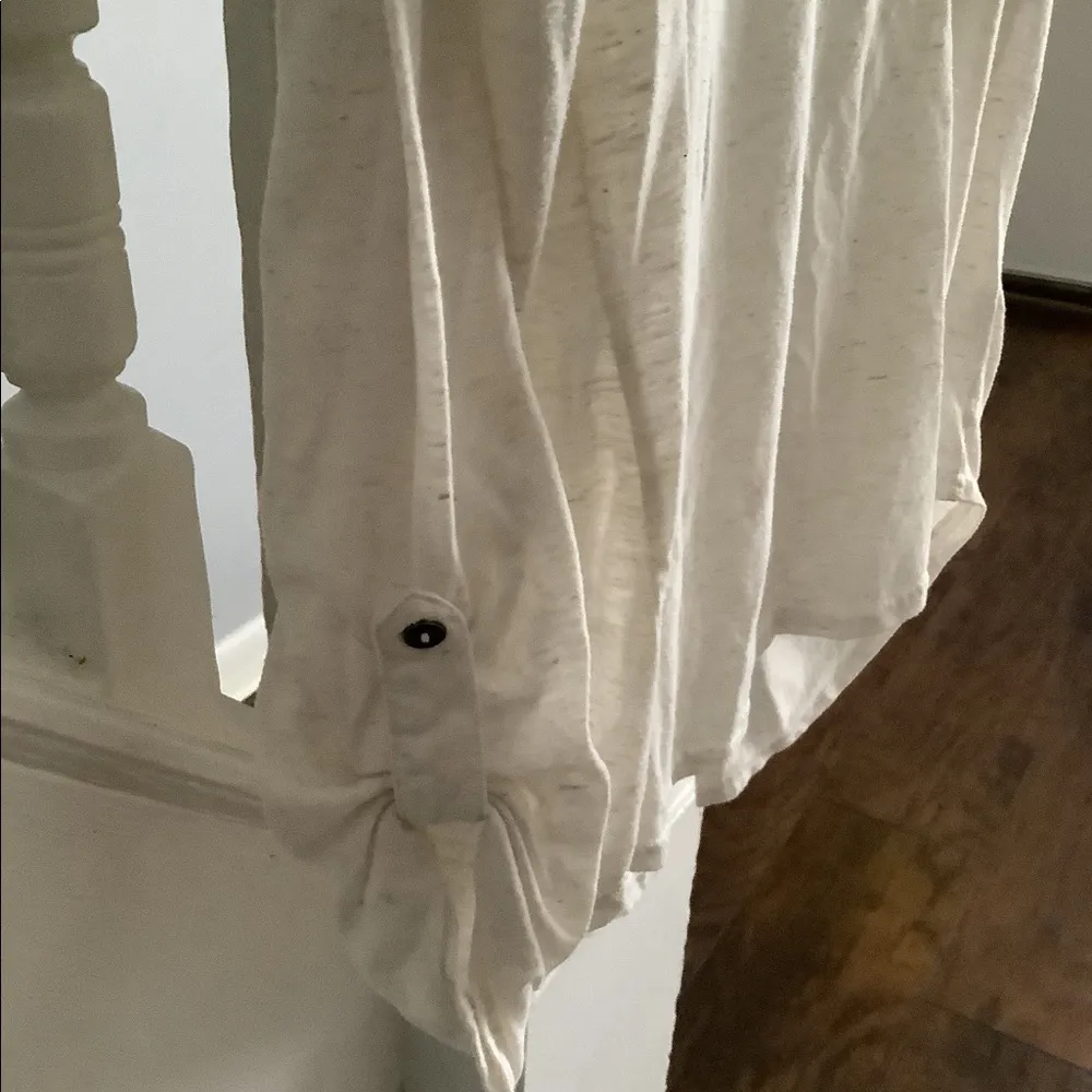 Lovely back design blouse Miss Daisy - Image 4