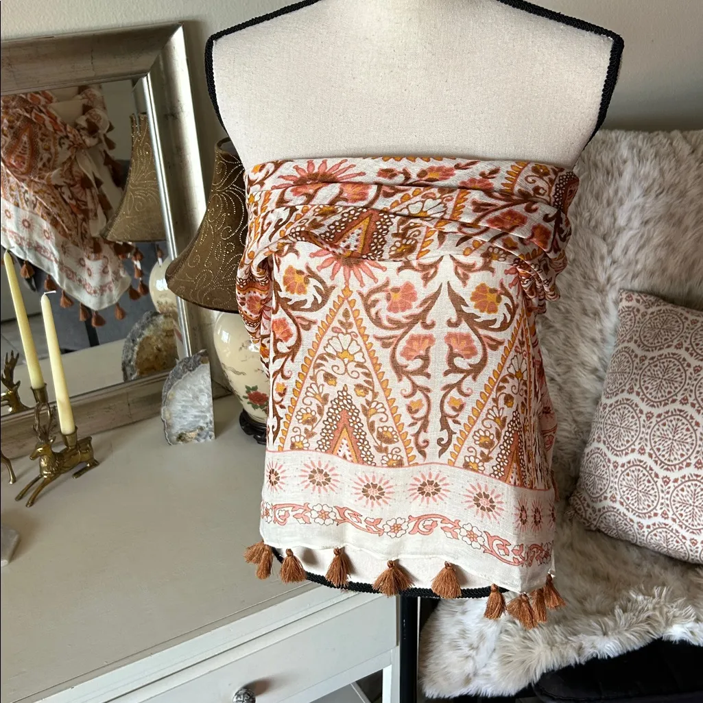 Spartina 449 linen cream boho tassel Paisley, printed scarf shawl wrap OS - Image 11